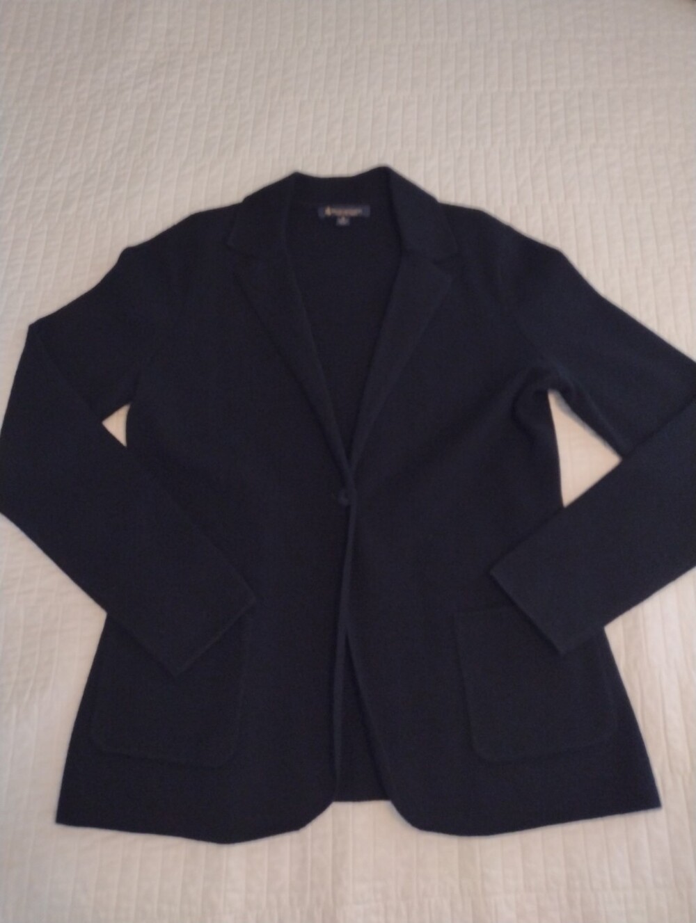 Brooks Brothers Women’s M Knit Sweater Blazer Extra Fine Merino Wool Black Cardi